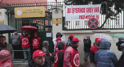 Özel İtalyan Lisesi'nde iş bırakma eylemi: 14 Türk öğretmenden grev kararı