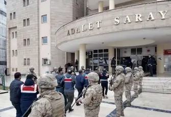 Şanlıurfa’da tefecilik operasyonu: 12 şirkete kayyum atandı, 23 kişi  tutuklandı