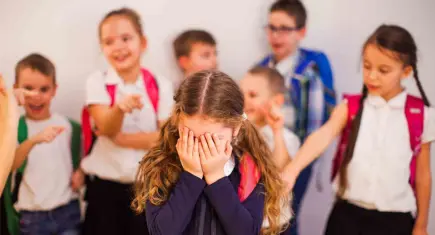 Uzman psikologdan akran zorbalığı uyarısı: Aileler farkında olmadan zemin hazırlayabiliyor