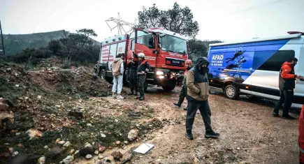 Yamanlar’da mahsur kalan 3 kişi kurtarıldı