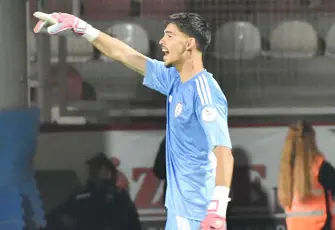 Altınordu'da kaleci Arif geri dönüyor