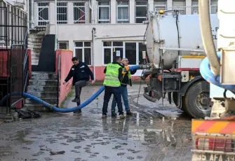 Bornova’da sel seferberliği