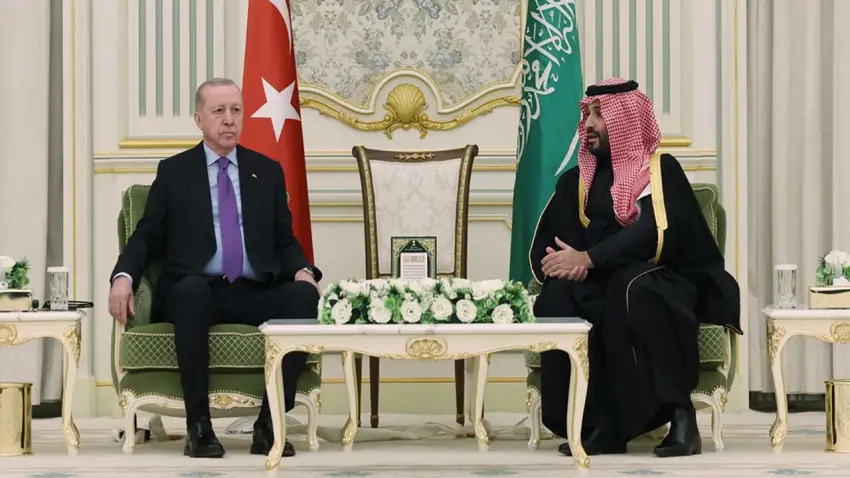 Cumhurbaşkanı Erdoğan, Suudi Arabistan Veliaht Prensi Selman ile görüştü haberinin görseli