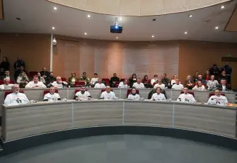 Gaziemir Belediye Meclisi’nden DMD hastası Giray için yardım çağrısı