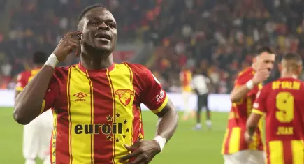 Göztepe’de transfer hareketliliği sürüyor: Olaitan Beşiktaş’a mı gidiyor?