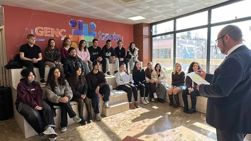 İzmir Büyükşehir Belediyesi’nden sanata destek