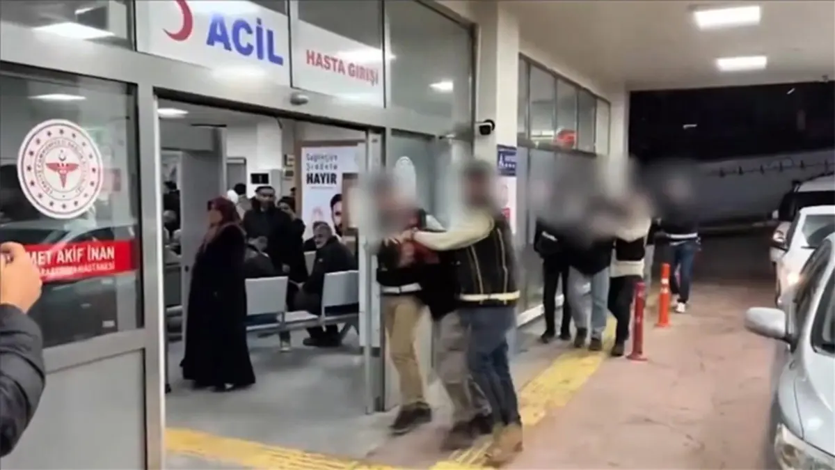 Şanlıurfa’da kuyumcu soygunu: Polisi yaralayan 6 şüpheli yakalandı haberinin görseli