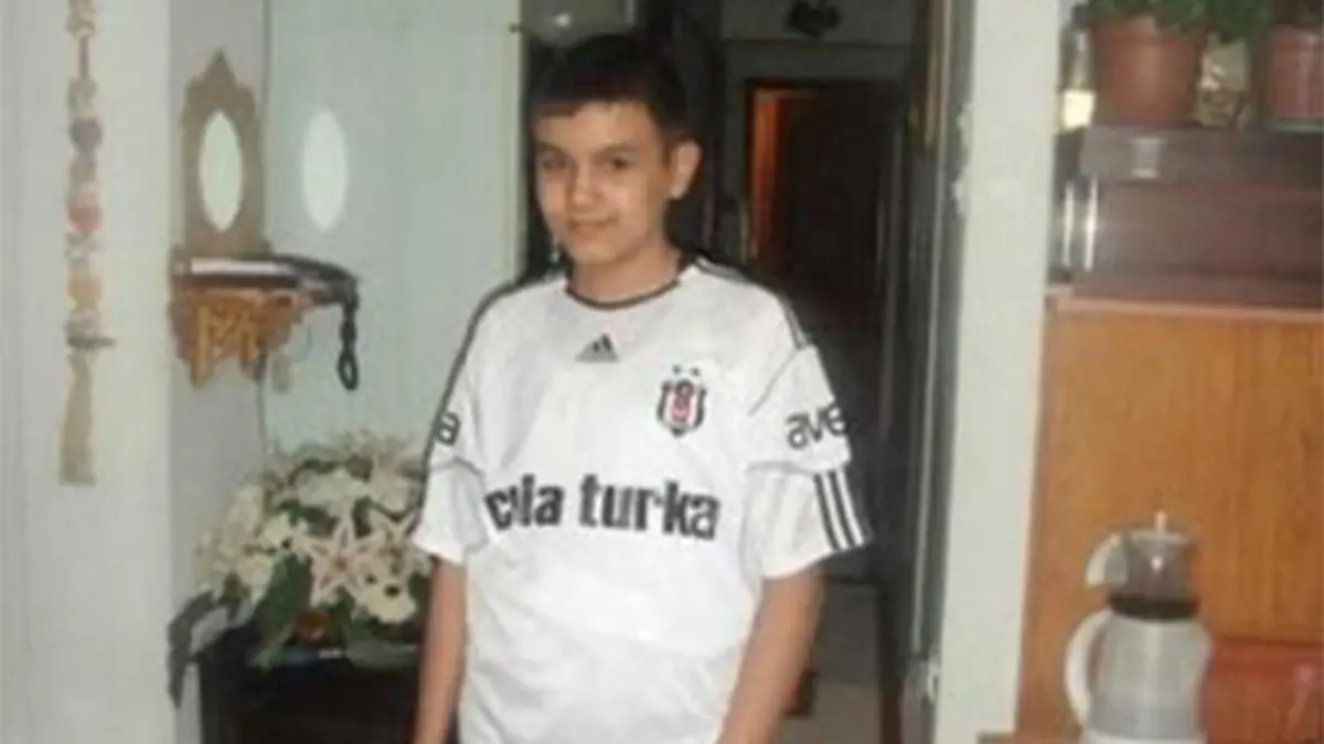 Burak Oğraş davası yeniden gündemde: Babası Epstein belgeleri sonrası savcılığa başvurdu haberinin görseli