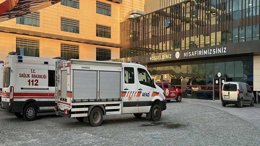 Çanakkale Devlet Hastanesi’nde korkutan yangın! haberinin görseli