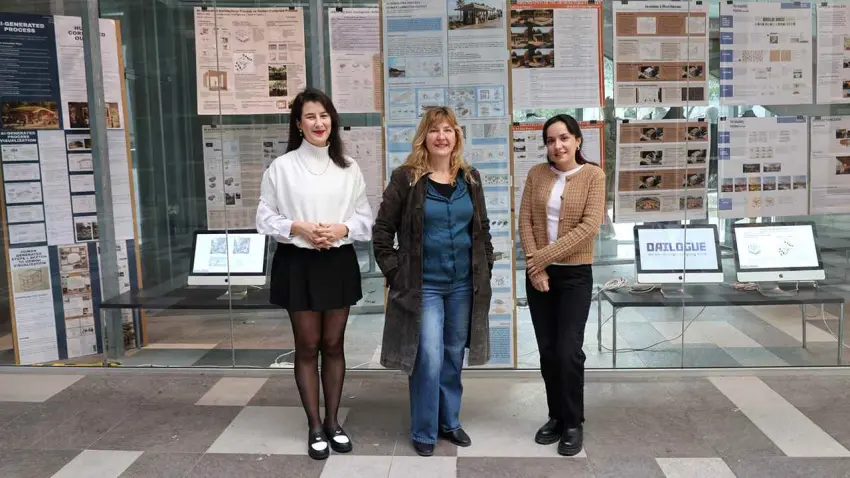 İEÜ’de yapay zeka ile insan dokunuşu sergide buluştu haberinin görseli