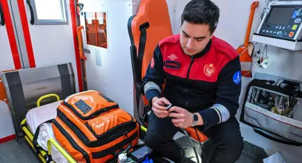 İzmir’de paramedikler sayısız hayata dokundu