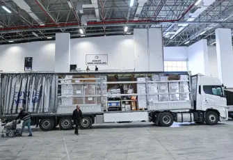 İzmir’den Hatay’a dayanışma: Unutmadık, yalnız Bırakmıyoruz