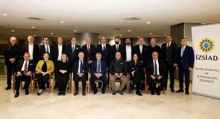 İZSİAD üyeleri Alaattin Yüksel’i seçti