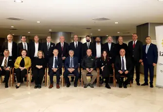 İZSİAD üyeleri Alaattin Yüksel’i seçti