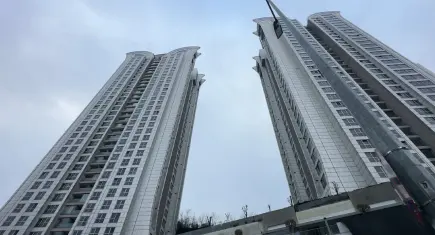 Sarıyer’de şüpheli ölüm: 12 yaşındaki çocuk 30. kattan düşerek hayatını kaybetti