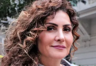 Ünlü Sanatçı Serenad Bağcan dolandırıcıların hedefi oldu: 5 milyon lirasını kaptırdı!