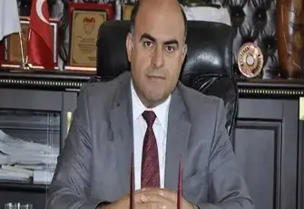 Eski belediye başkanı evinde baltalı saldırıya uğradı: Katil zanlısı oğlu çıktı