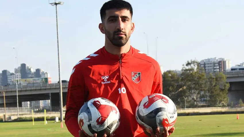 Karşıyaka’da çifte müjde: Erhan Öztürk ve Mücahit Aslan sahalara dönüyor