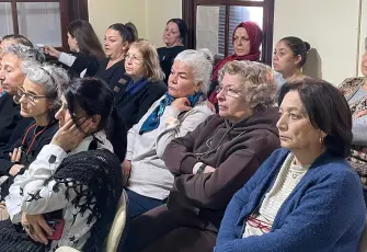 Konak’ta ailelere yönelik “Narko Rehber” eğitimi düzenlendi