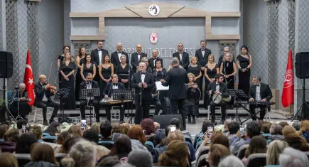 ADD Bornova TSM Korosu “İzmir’in Değerleri” konseriyle sahnedeydi