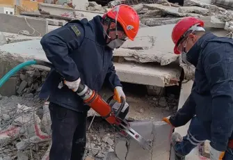 Bayraklı Belediyesi arama kurtarma ekibi AFAD eğitiminden tam not aldı