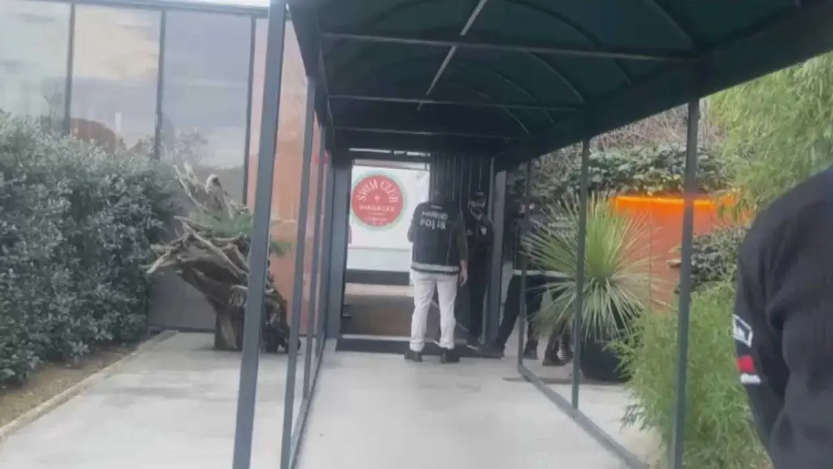 Bebek'te spor salonuna narkotik operasyonu haberinin görseli
