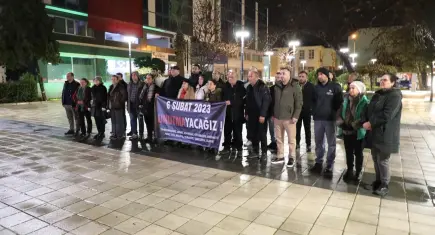 CHP Menderes, 6 Şubat depremlerinin yıldönümünde anma töreni düzenledi