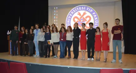 Ege Üniversitesi’nden Dünya Kanser Günü’nde ‘Turuncu Mikrofon’ etkinliği