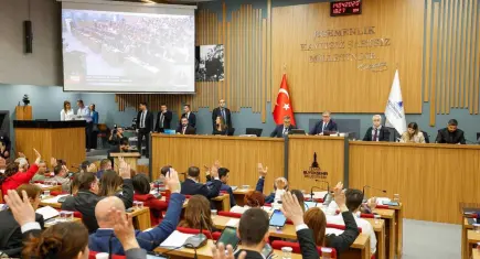 İzmir Büyükşehir Meclisi’nde ulaşımda iki önemli düzenleme