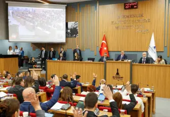 İzmir Büyükşehir Meclisi’nde ulaşımda iki önemli düzenleme