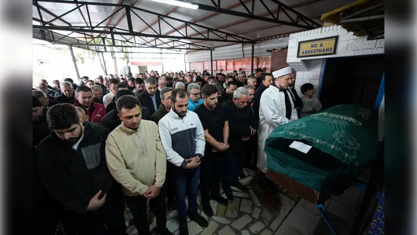 Alt geçitte biriken sular can aldı: Mehmet Ekinci defnedildi