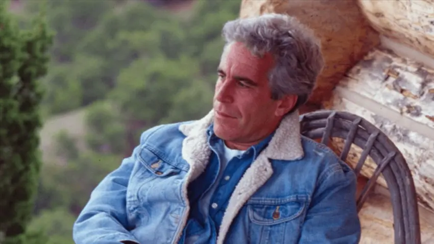 Jeffrey Epstein yaşıyor mu? Fortnite hesabı ve cezaevi görevlisinin iddiası gündemde haberinin görseli