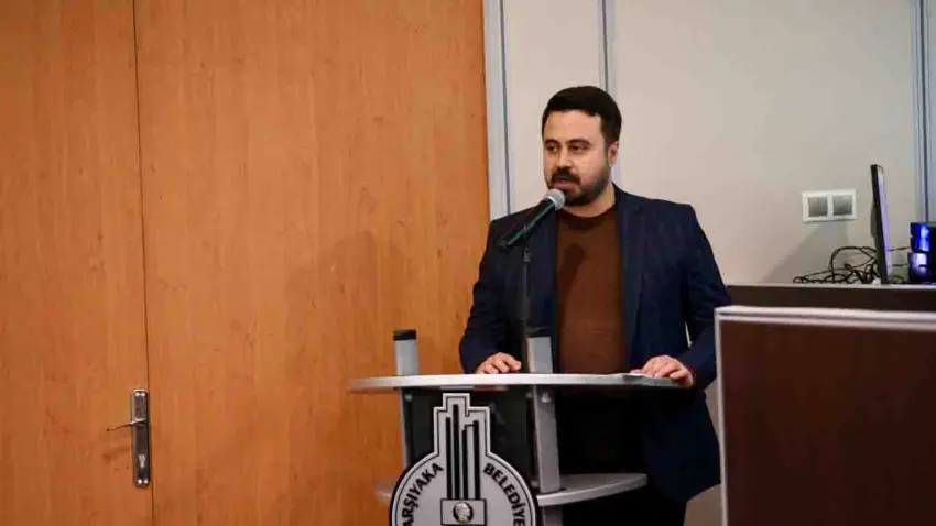 Karşıyaka Meclisi’nde maaş isyanı: AK Parti’li Atılgan belediye işçilerinin çığlığını kürsüye taşıdı