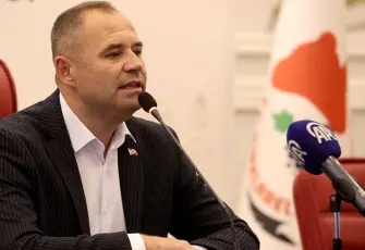 Kırklareli Belediye Meclisi'nde "Video" gerginliği: CHP’li üyeler salonu terk etti