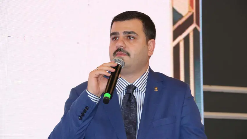 AK Partili İnan: İzmir’de, basit bir yağmurda bile şehri yönetemeyen bir yerel yönetimler acziyeti ile karşı karşıyayız