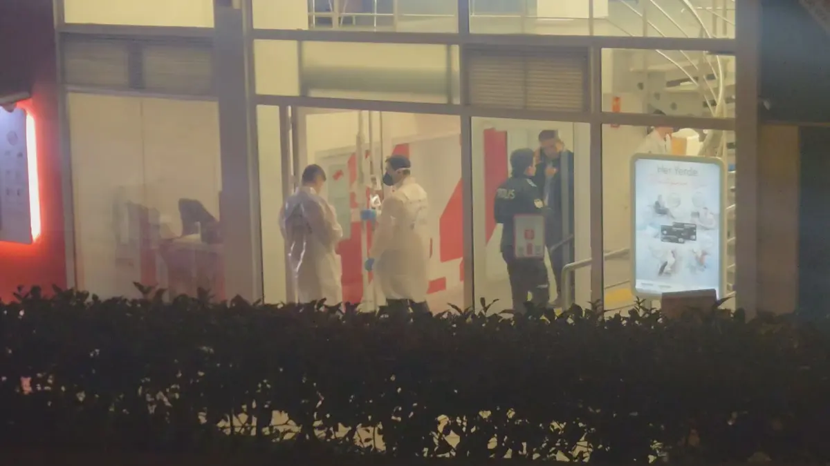 Fatih’te banka soygunu: 112 bin lirayla kaçan şüpheli kısa sürede yakalandı haberinin görseli