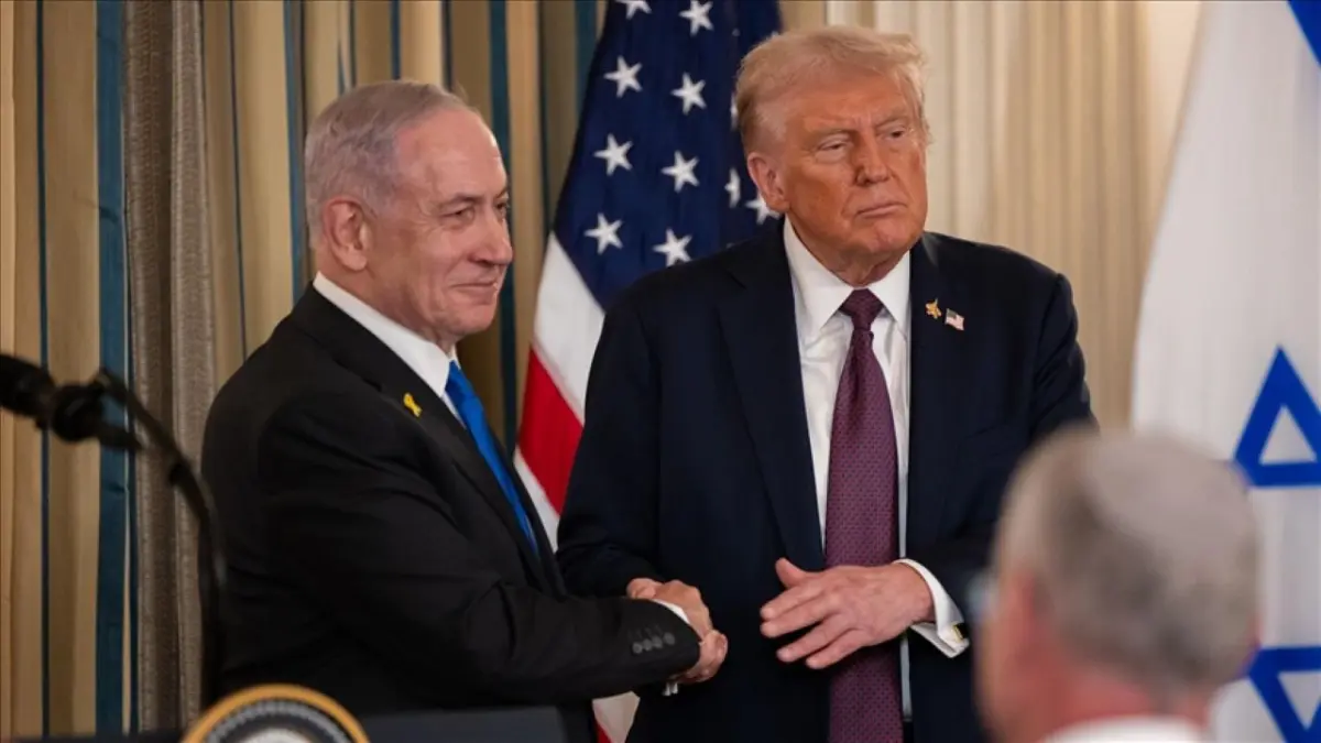 Netanyahu, Trump ile İran’ı görüşmek üzere ABD’ye gidiyor haberinin görseli