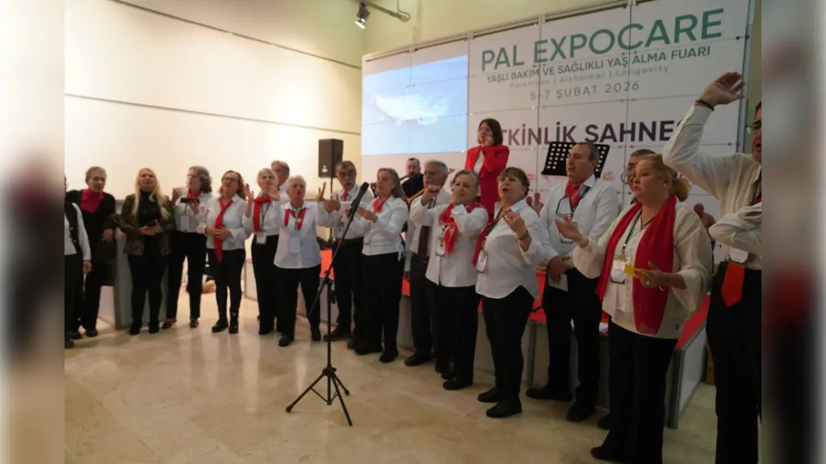 Seferihisar Belediyesi 3. Yaş Üniversitesi'ne, PAL Expocare Fuarı’nda büyük ilgi haberinin görseli