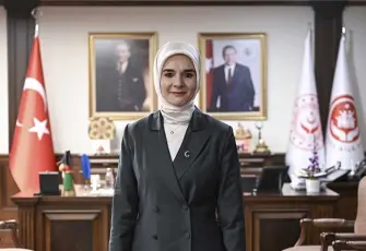 Bakan Göktaş'tan çocukların sosyal medya kullanımına ilişkin paylaşım