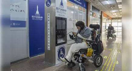 İzmir Büyükşehir’den engelli yurttaşlara ücretsiz onarım desteği