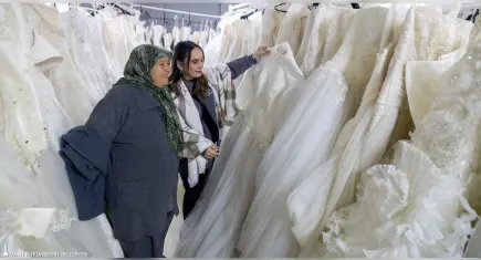 İzmir’de gelinlik hayali ücretsiz gerçeğe dönüşüyor