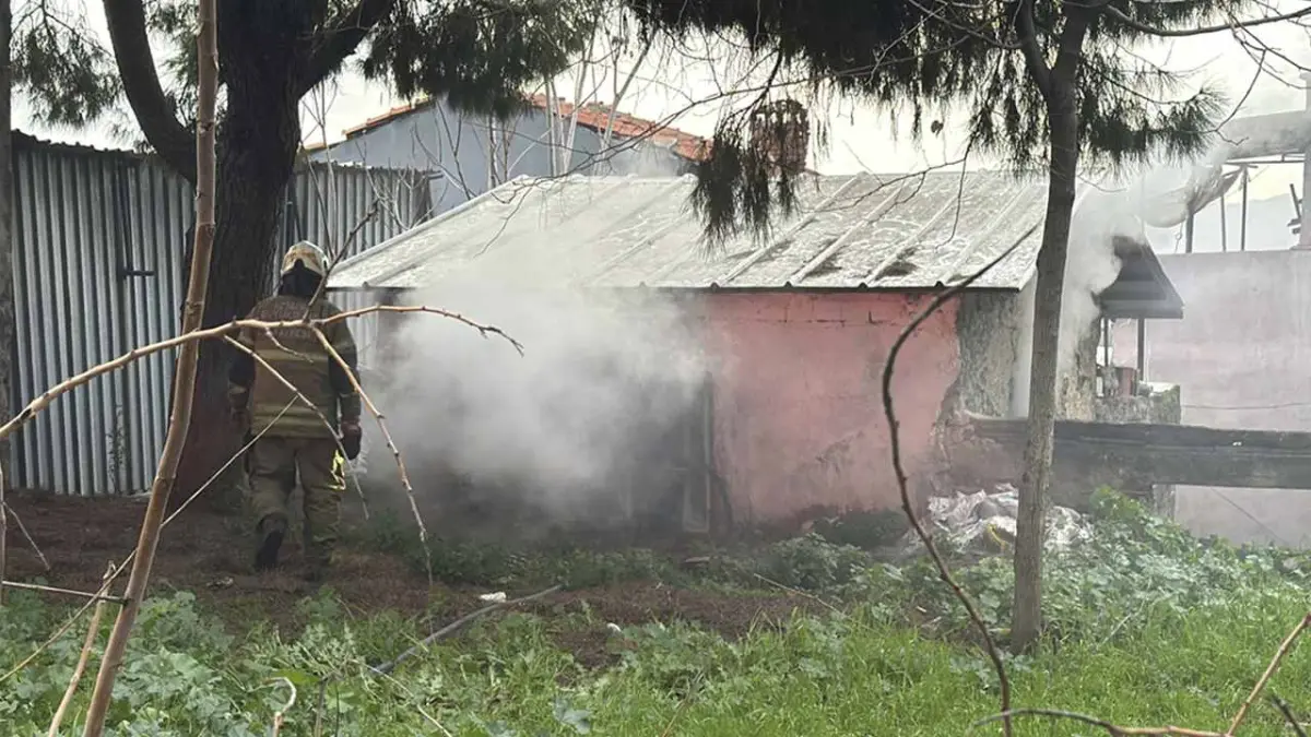 İzmir’de silahlı kavga: 18 yaşındaki genç öldü