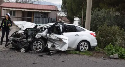 Manisa'da feci kaza : 2 kişi öldü