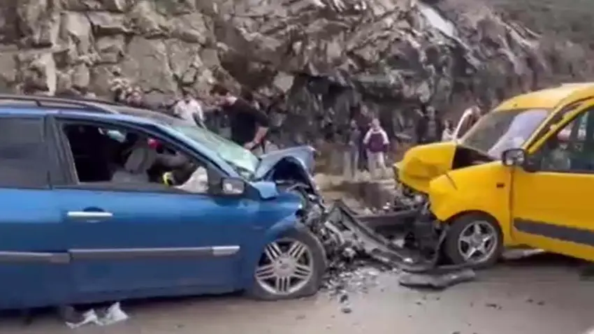 Muğla'da kaza: 1 çocuk hayatını kaybetti, 6 kişi yaralı haberinin görseli