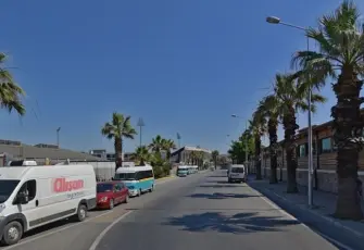 Şehitler Caddesi araç trafiğine kapandı
