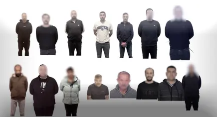 Yerlikaya: Aranan 15 suçlu Türkiye'ye getirildi