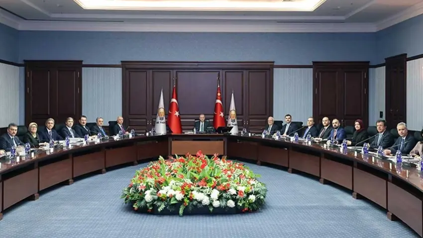 AK Parti'de MYK toplandı