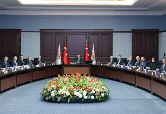 AK Parti'de MYK toplandı