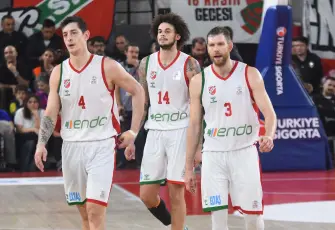 Karşıyaka düşme hattında ateşe düştü