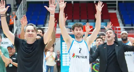 Petkimspor evinde nefes aldı